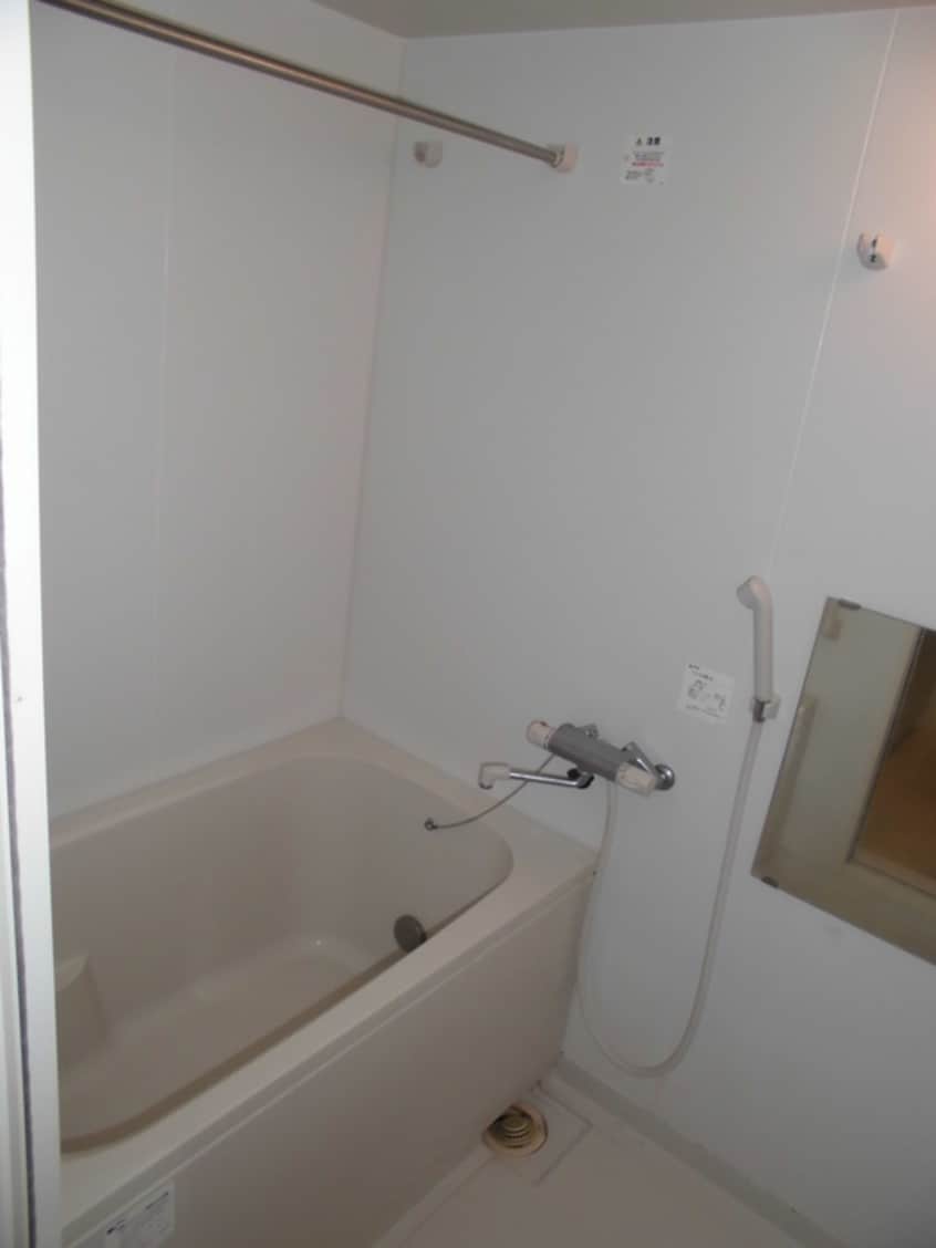 バス／シャワールーム等 ＡＵＲＡ ＤＥ ＰＡＲＵＬＥ