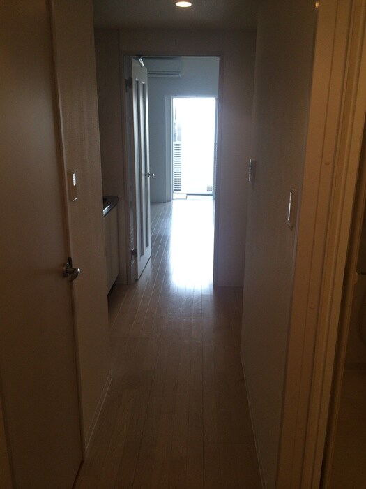 廊下 ＡＵＲＡ ＤＥ ＰＡＲＵＬＥ