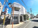 レジデンス明大前の外観
