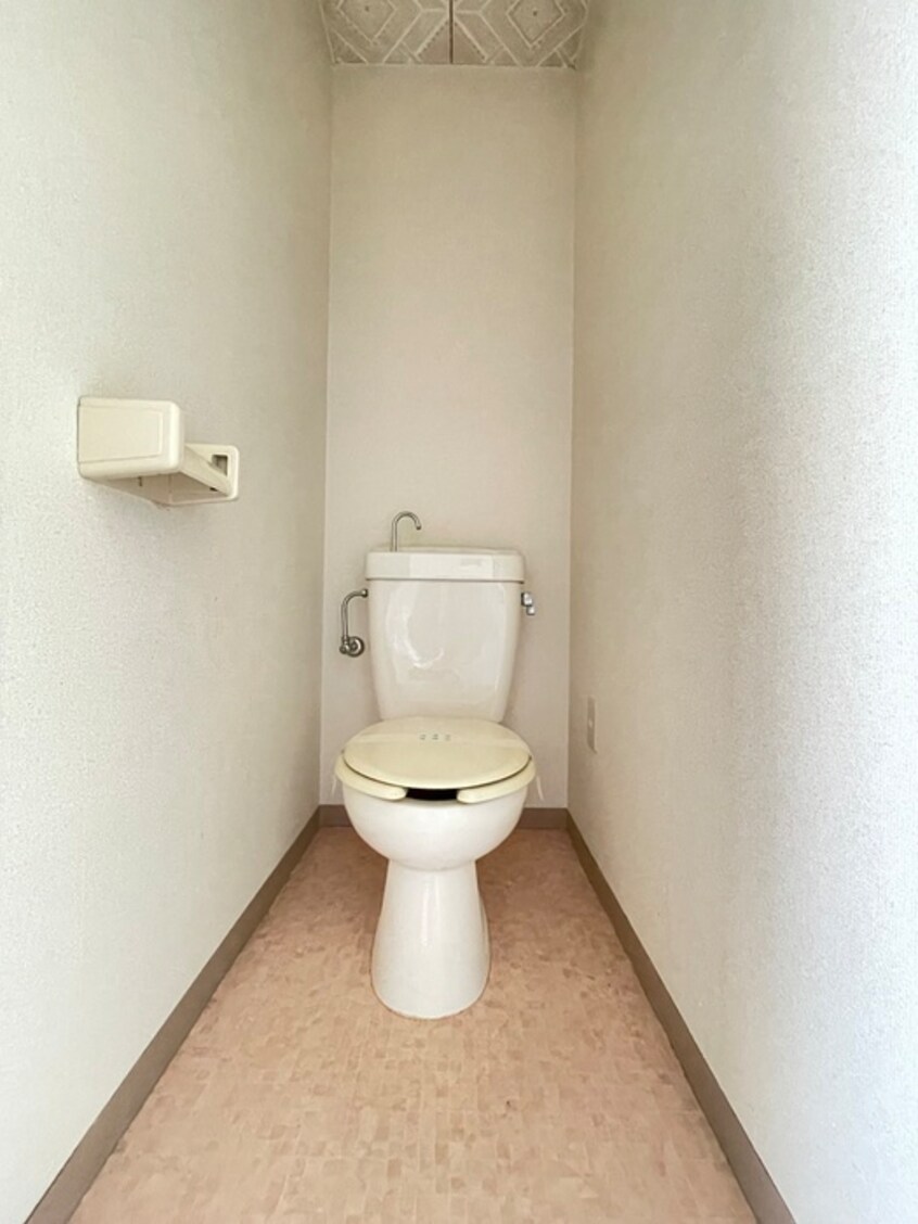 トイレ メゾン・ヤマユリ