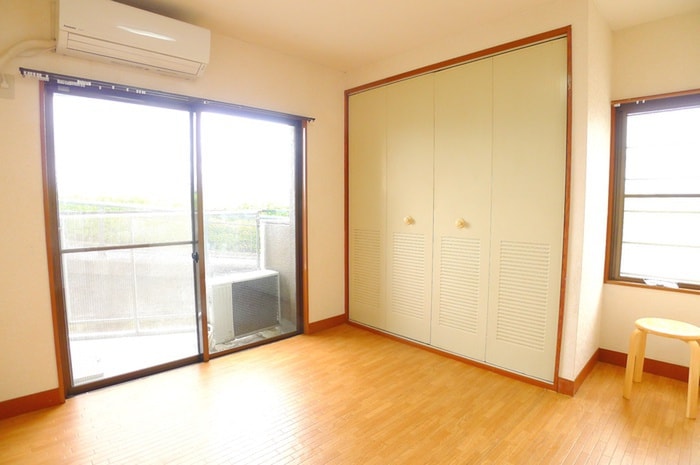 居室 コスモ壱番館