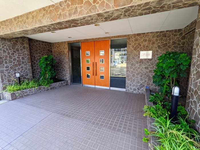 エントランス部分 ＣＦ白楽