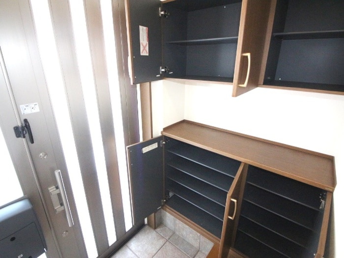 靴箱 TRIANON-KOTESASHI