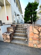 エントランス部分 ルミエ－ル湘南