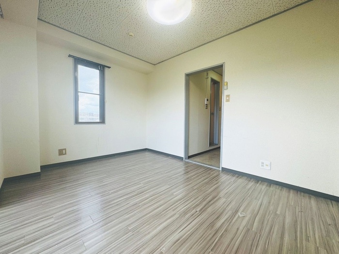 居室 ロックウェル弁天