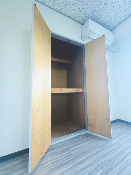 収納 ロックウェル弁天