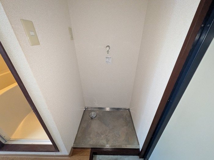 洗濯機置場 センチュリー日吉