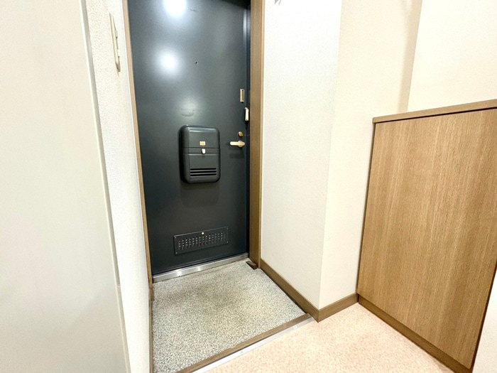 玄関 目白へいべえ館