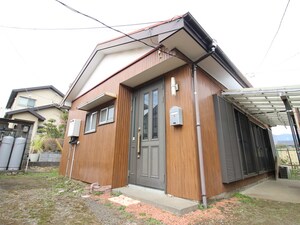 東田原貸家３号室