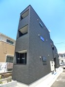 ガレット本八幡の外観