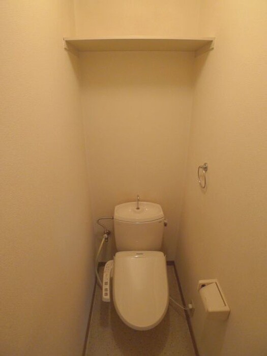トイレ しいの木館２