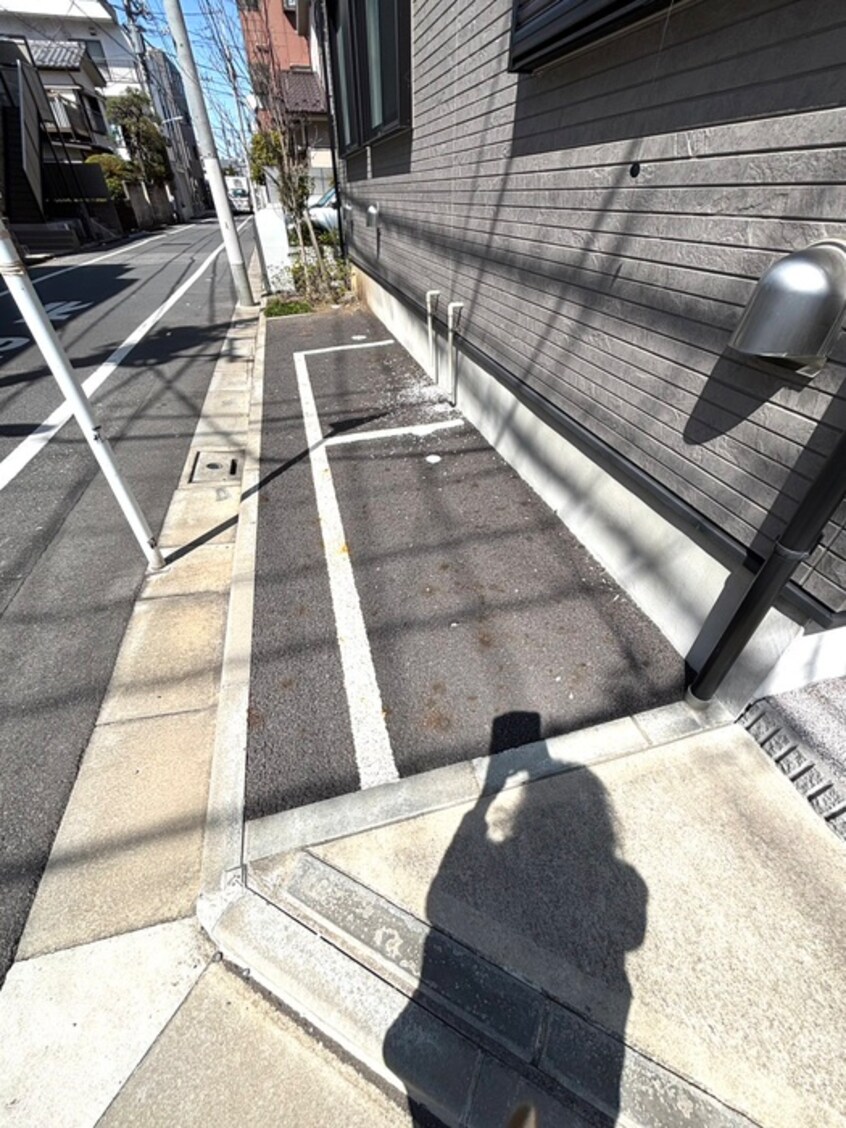 駐輪場 ワイズアルチェ小岩