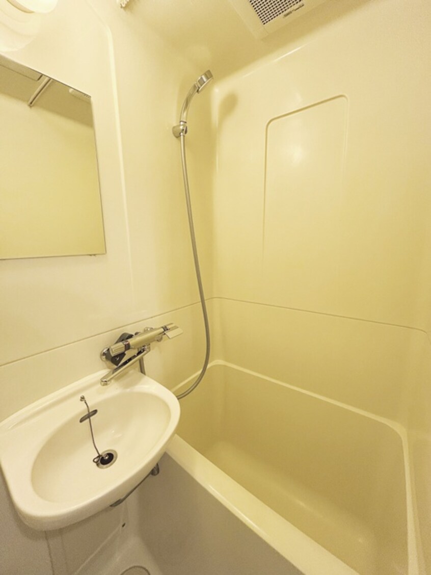 バス／シャワールーム等 イエローエンバシー