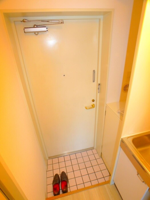 玄関 イエローエンバシー