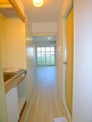 廊下 イエローエンバシー