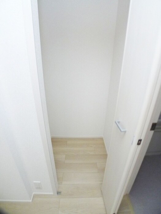 収納 ＭＡＨＡＮＡ　ＷＥＳＴ