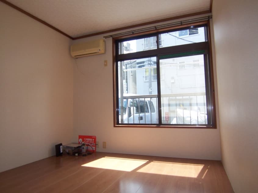 居室 シティハイムエビス