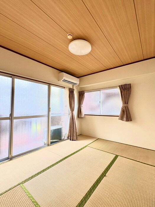 居室 ファンシービル（302）