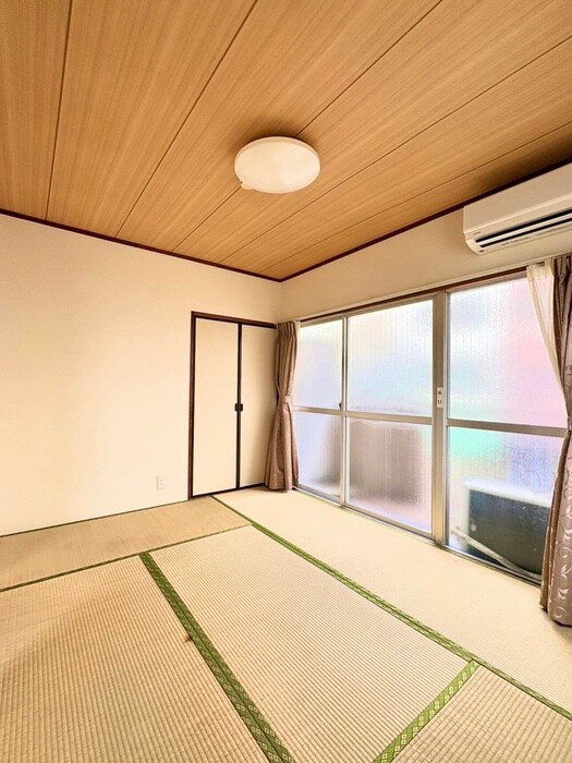 居室 ファンシービル（302）