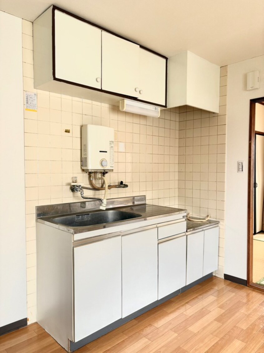 キッチン ファンシービル（302）