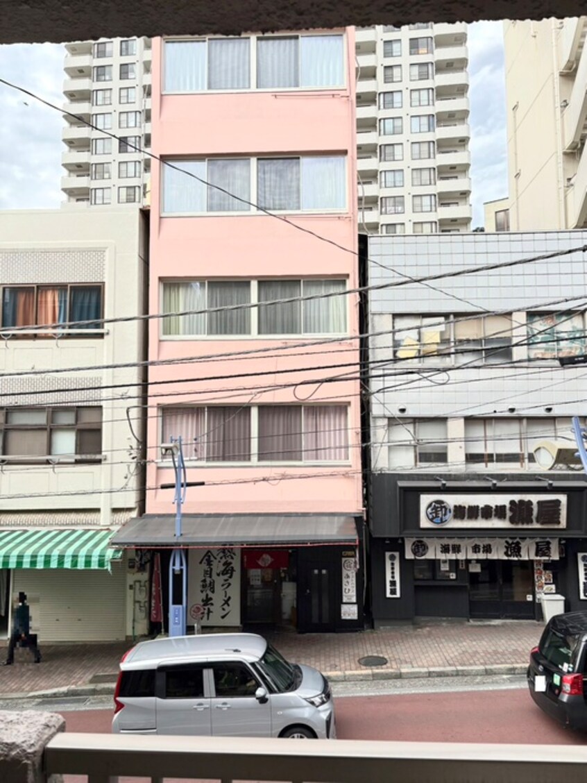 室内からの展望 ファンシービル（302）