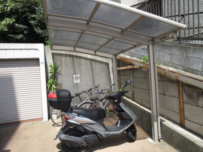 駐輪場 平和ビル