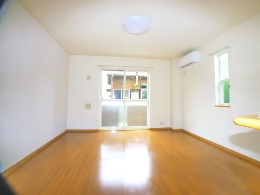 居室 クロ－バ－・セゾン