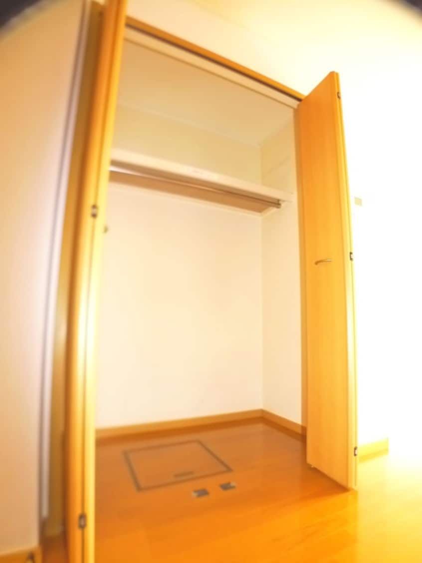 収納 クロ－バ－・セゾン