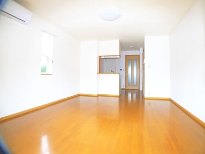 居室 クロ－バ－・セゾン