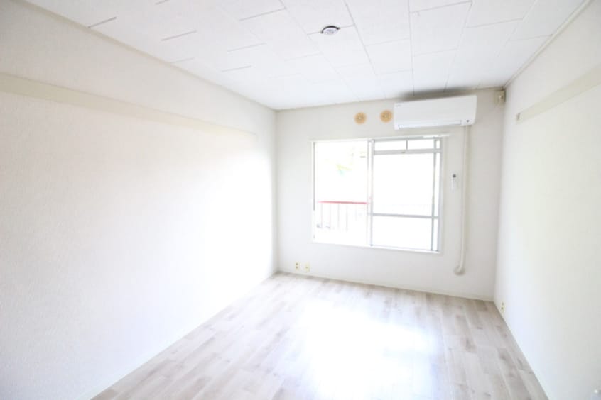 居室 ｽﾁｭｰﾃﾞﾝﾄﾊﾟﾚｽ多摩ｾﾝﾀｰ