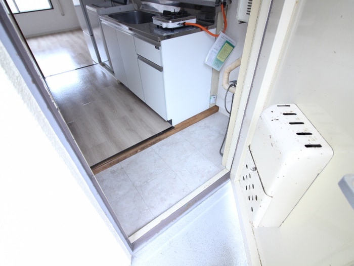 玄関 ｽﾁｭｰﾃﾞﾝﾄﾊﾟﾚｽ多摩ｾﾝﾀｰ