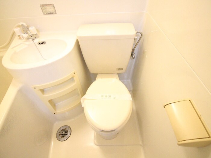 トイレ ｽﾁｭｰﾃﾞﾝﾄﾊﾟﾚｽ多摩ｾﾝﾀｰ