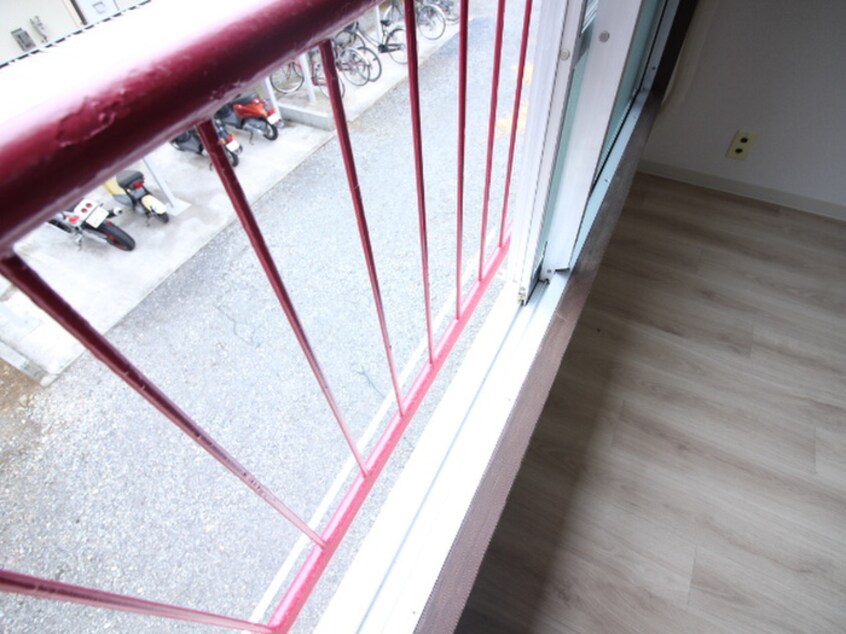 ベランダ・バルコニー ｽﾁｭｰﾃﾞﾝﾄﾊﾟﾚｽ多摩ｾﾝﾀｰ