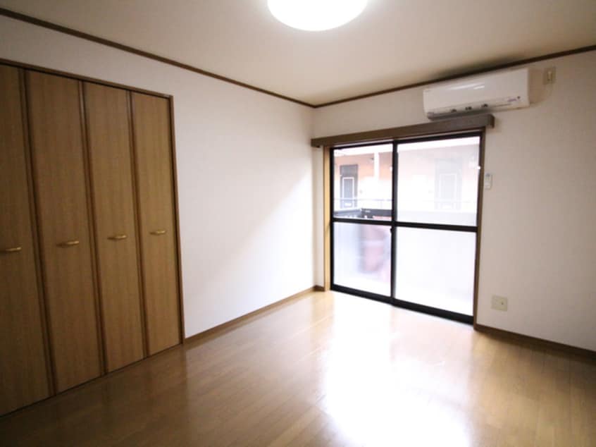 内観写真 ブリックアーバー