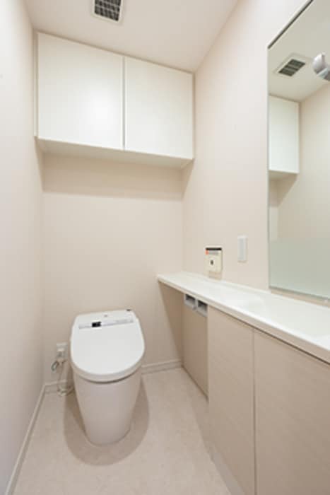 トイレ MOMENTO　SHIODOME