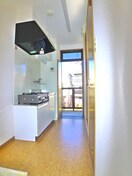 廊下 メゾンド・ミカミ