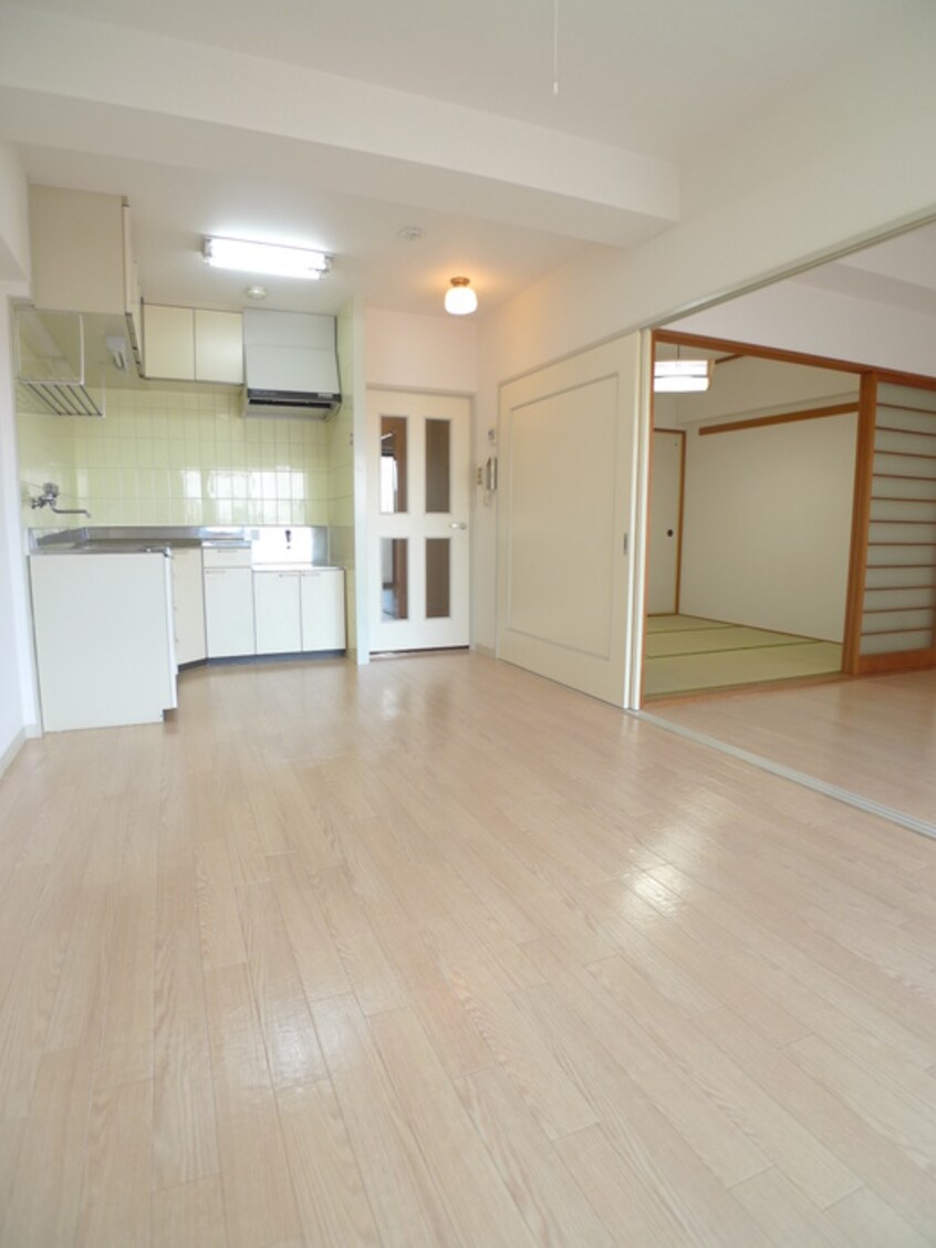 居室 シュタ－ンハイム第一(352006)