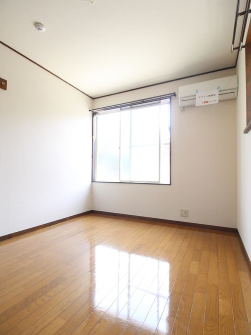 居室 サニーヴィラ