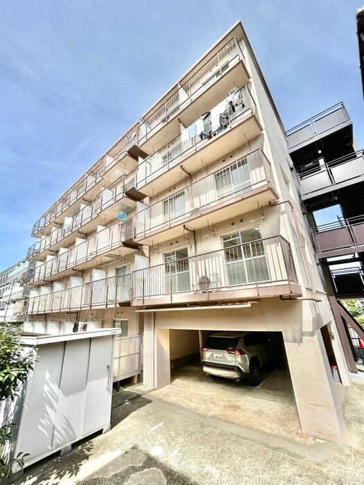 外観写真 ハイツアベニュー本棟