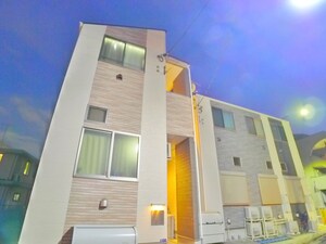 ﾊｰﾓﾆｰﾃﾗｽ東金町Ⅲ