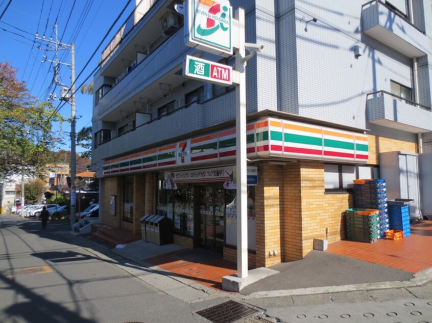 セブンイレブン川崎西生田店(コンビニ)まで242m マ・ピエス読売ランド伍番館