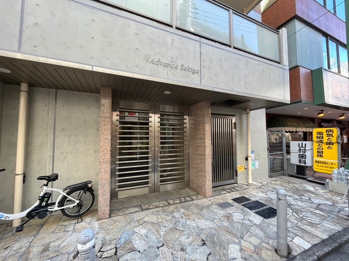 エントランス部分 アドヴァンス石雅