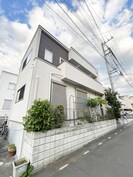 川口市石神中古戸建ての外観