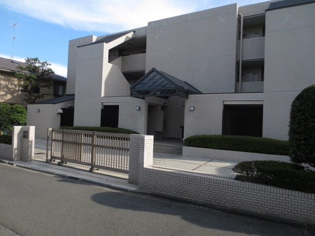 外観写真 ＲＵＳＳＥ桜上水