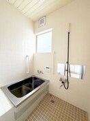 バス／シャワールーム等 旭が丘１丁目貸家