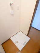 洗濯機置場 メゾンオ－キスＢ