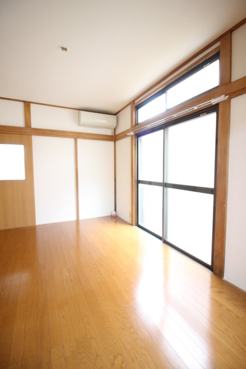 居室 白石邸北原町２丁目貸家