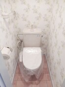 トイレ コート・サンカーラ