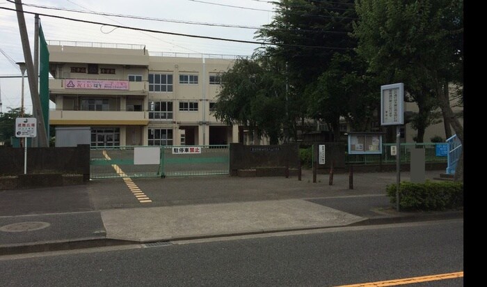 町田市小山小学校(小学校)まで891m パ－クフル－ル