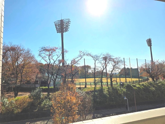 室内からの展望 グランドエンブレム横山台